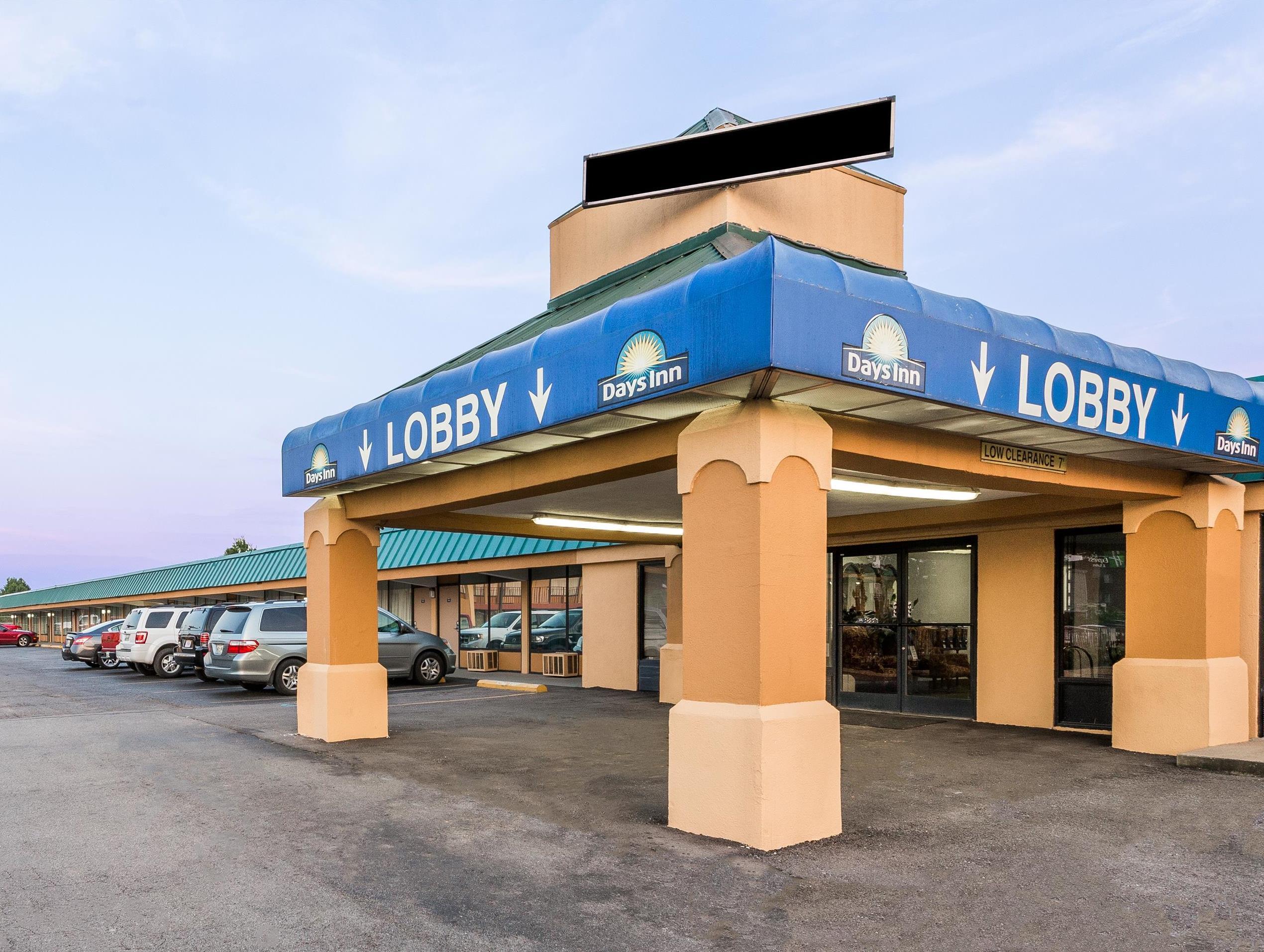 Days Inn By Wyndham Dickson Zewnętrze zdjęcie